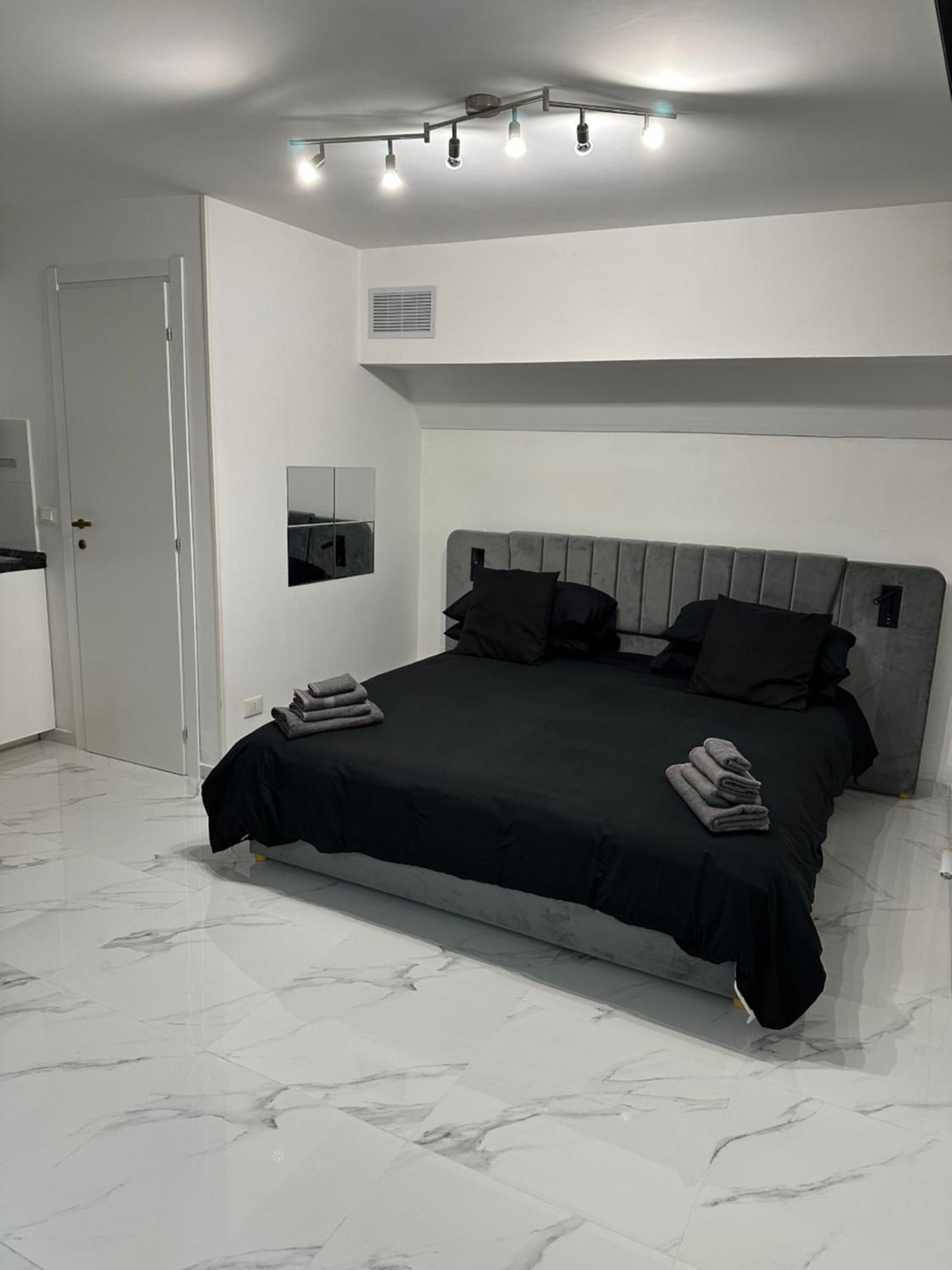 Imperial Suite Colosseum Rome Extérieur photo